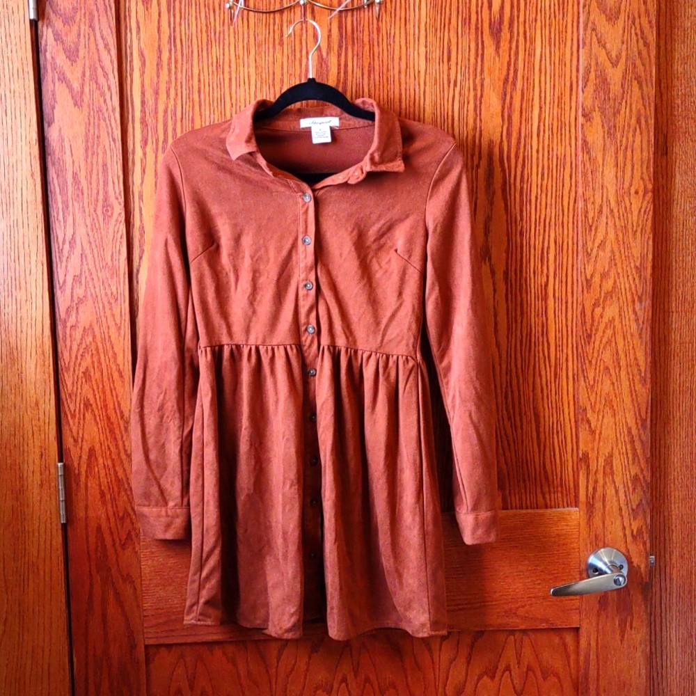brown dress size small brand passport
